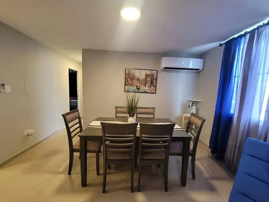 Apartment In San Juan, Coliseo