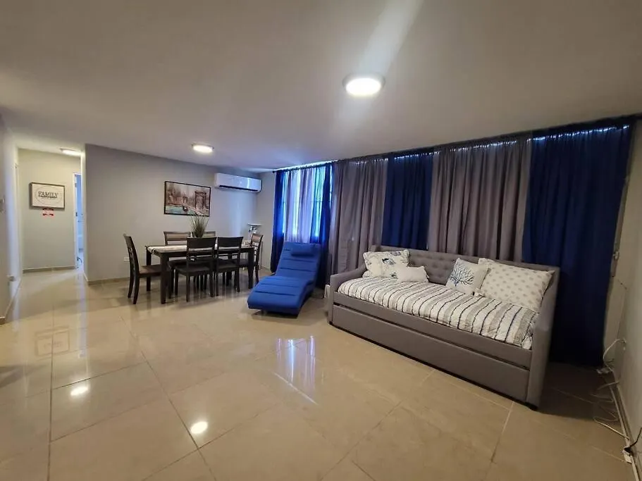 Apartment In San Juan, Coliseo